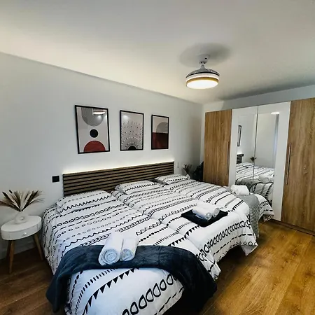 La Plaza Del Pilar Διαμέρισμα *